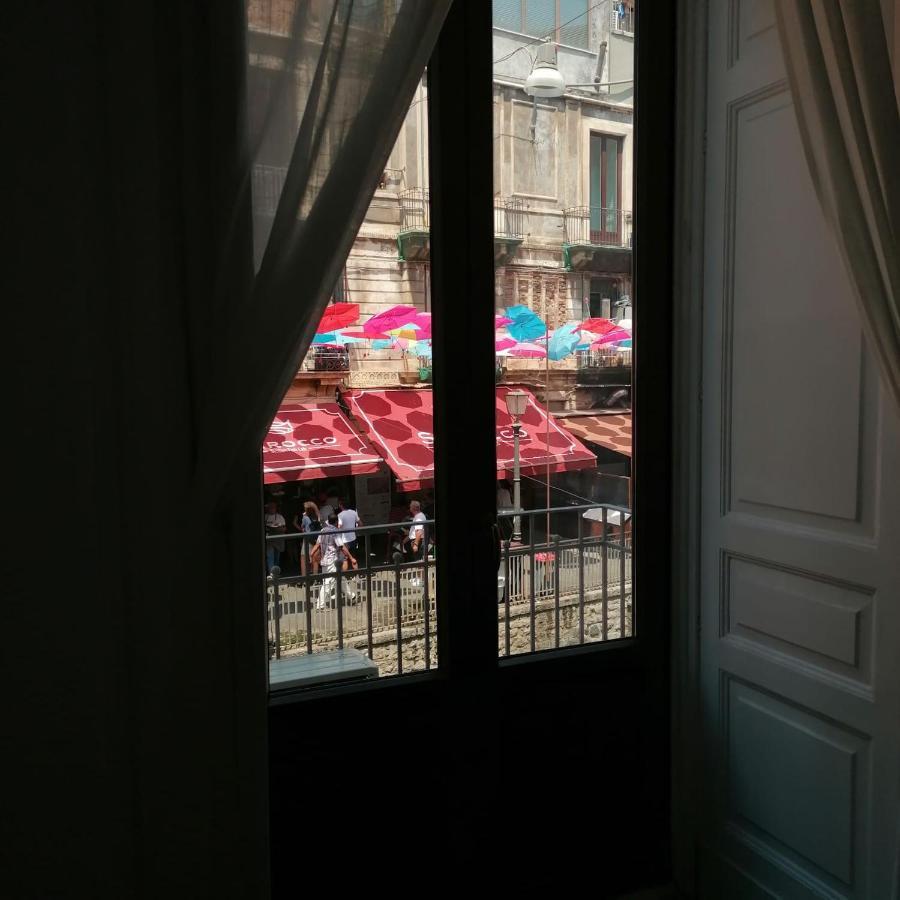 A Piscaria Apartment คาตาเนีย ภายนอก รูปภาพ