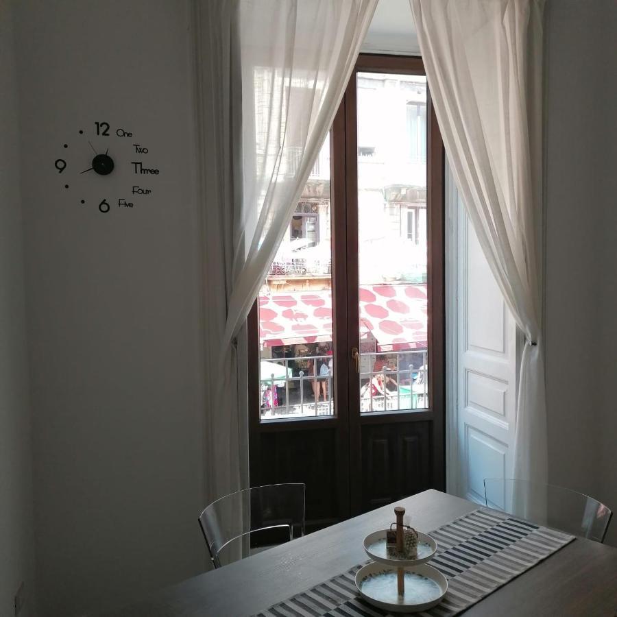 A Piscaria Apartment คาตาเนีย ภายนอก รูปภาพ