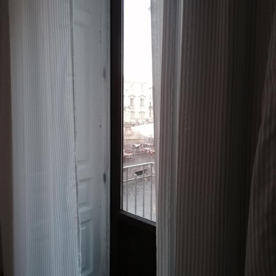 A Piscaria Apartment คาตาเนีย ภายนอก รูปภาพ