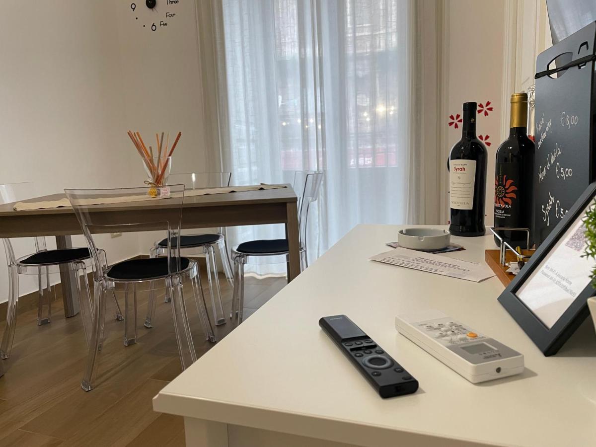 A Piscaria Apartment คาตาเนีย ภายนอก รูปภาพ